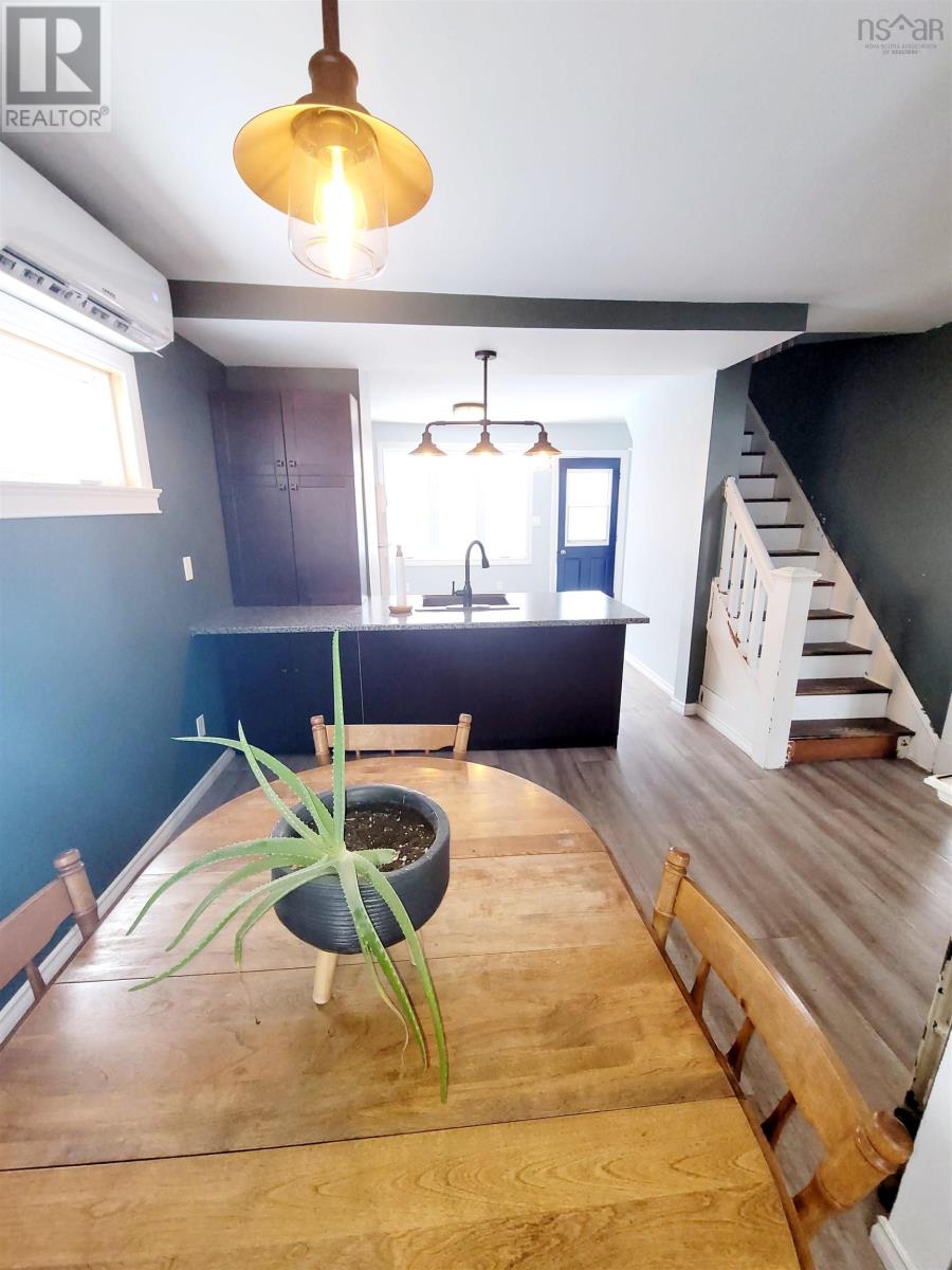 34 Cottage Street, Dominion, Nova Scotia  B1G 1C1 - Photo 8 - 202602160