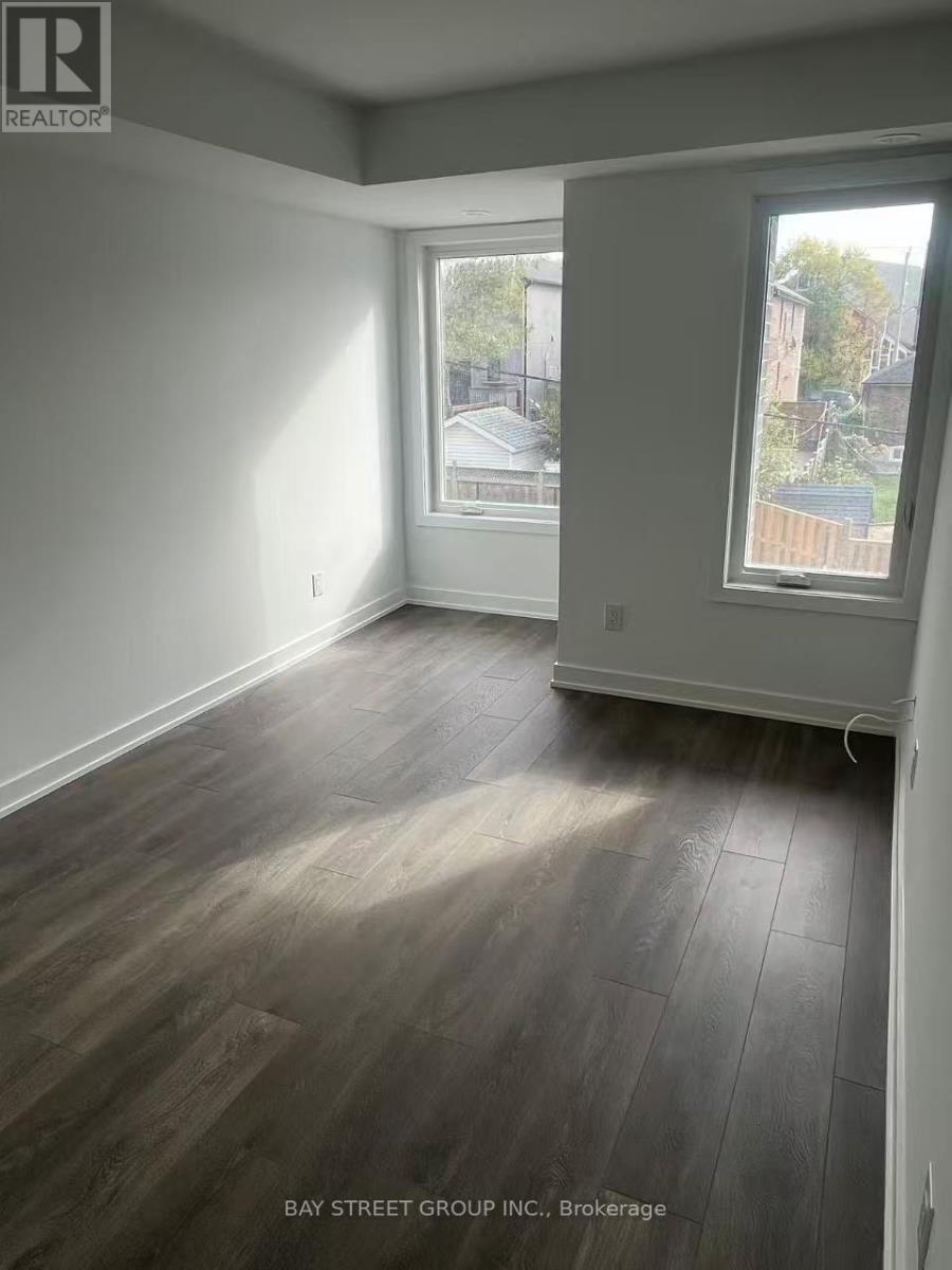 7 - 1479 O'connor Drive, Toronto (O'connor-Parkview), Ontario  M4B 0A7 - Photo 7 - E12760468