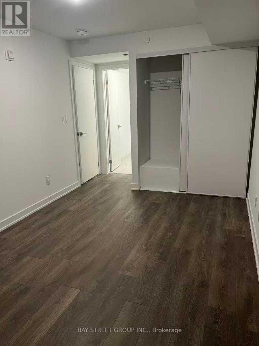 7 - 1479 O'connor Drive, Toronto (O'connor-Parkview), Ontario  M4B 0A7 - Photo 9 - E12760468