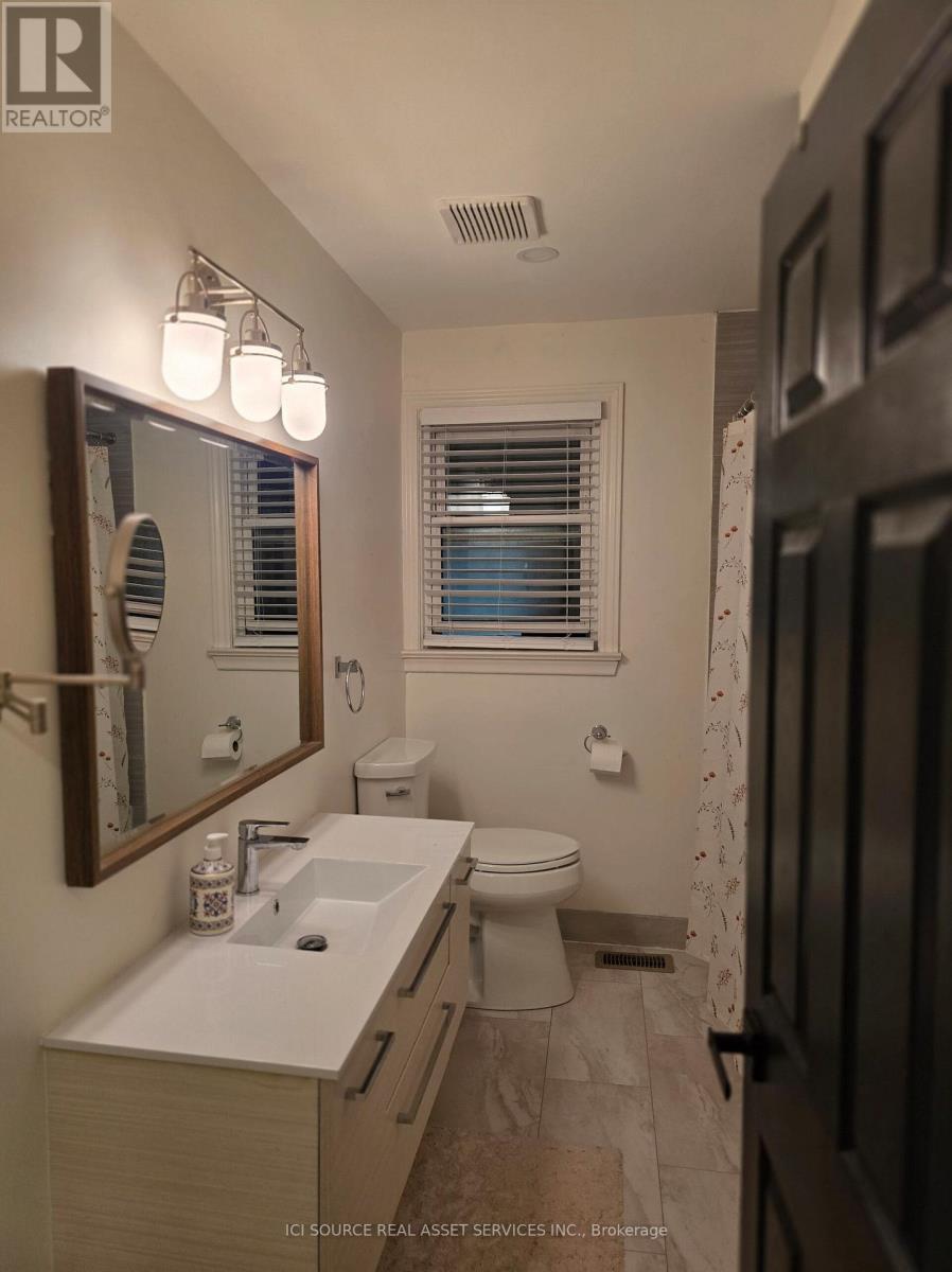 Main Fl - 631 Mary Street N, Oshawa (O'neill), Ontario  L1G 5E8 - Photo 5 - E12760520