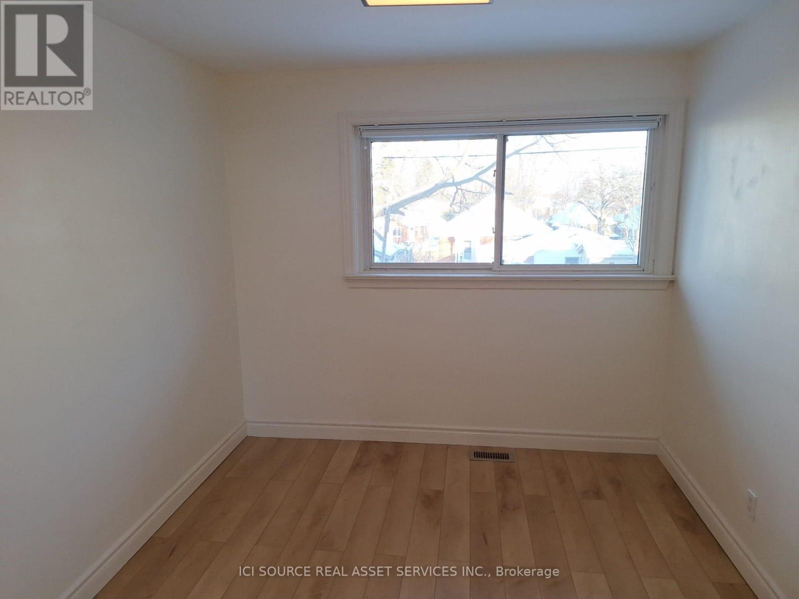 Main Fl - 631 Mary Street N, Oshawa (O'neill), Ontario  L1G 5E8 - Photo 8 - E12760520