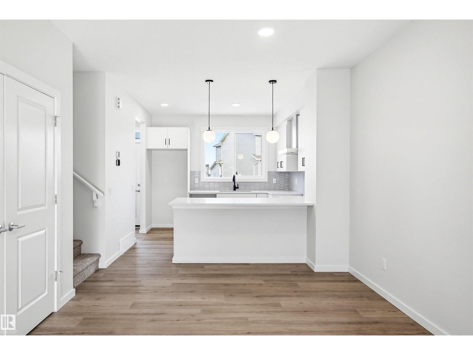 7102 50a Av, Beaumont, Alberta  T4X 3E6 - Photo 7 - E4466144