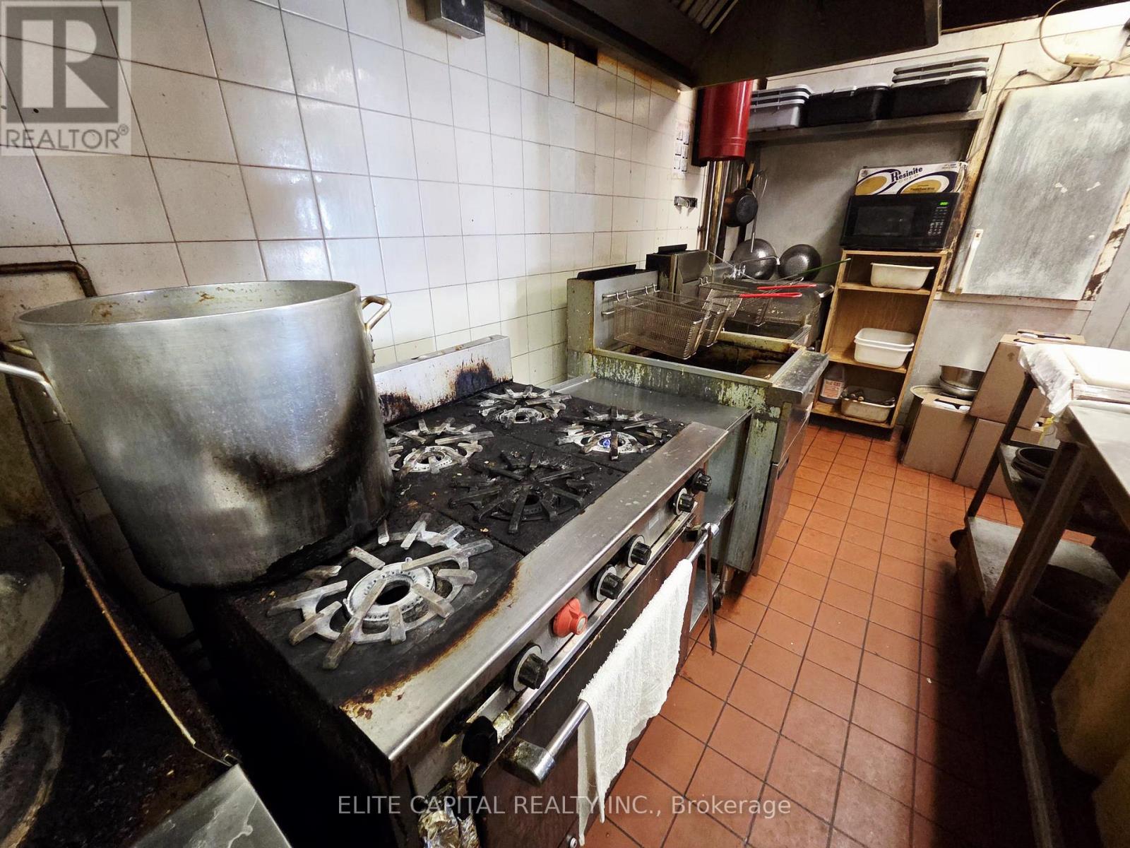 377 Burnhamthorpe Road E, Mississauga, Ontario  L5A 3Y1 - Photo 19 - W12760264