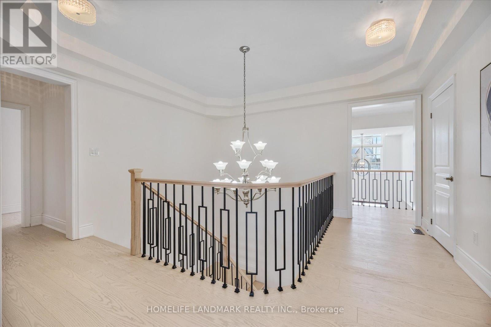 45 Carisbrooke Circle, Aurora (Bayview Southeast), Ontario  L4G 0K4 - Photo 26 - N12760446