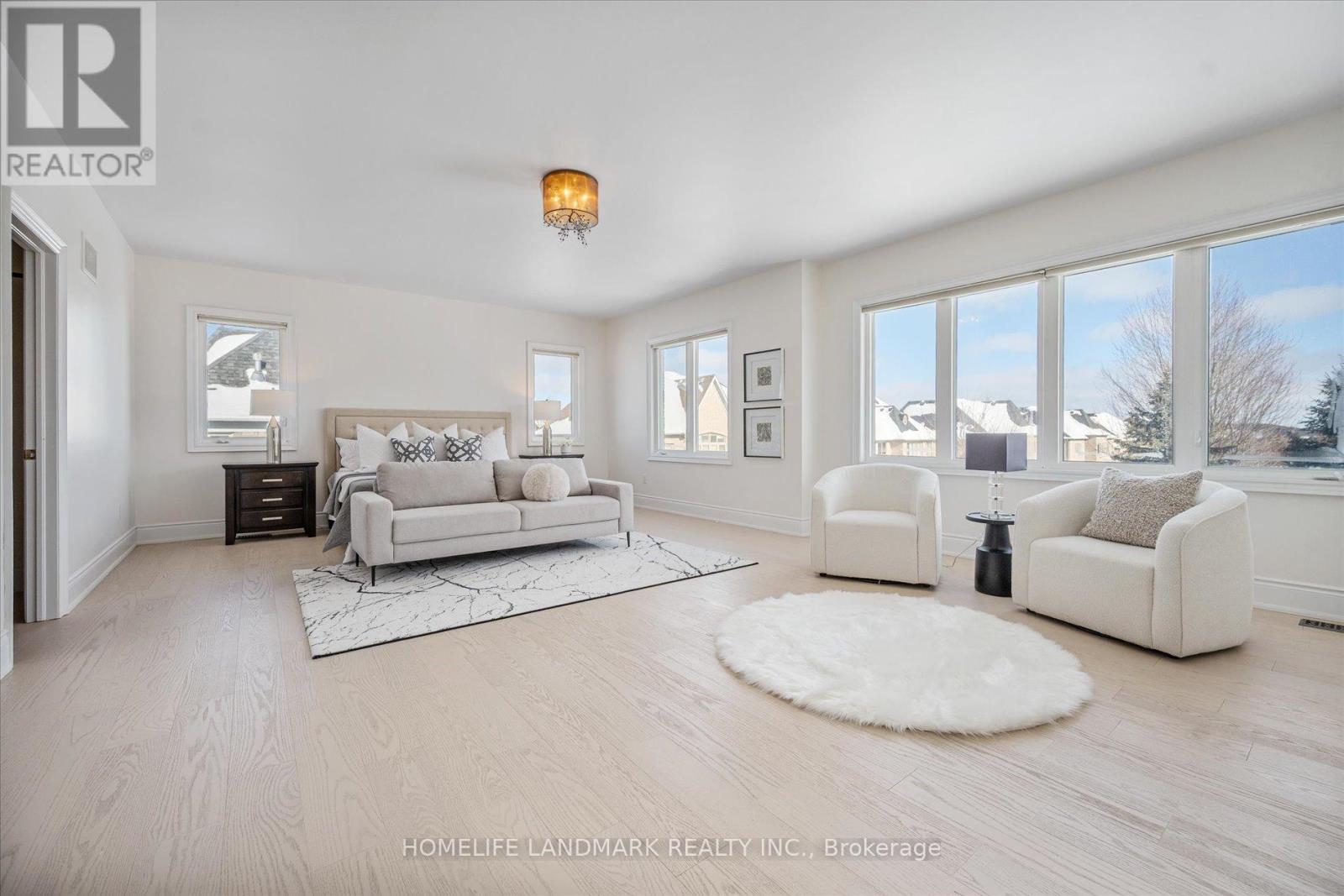 45 Carisbrooke Circle, Aurora (Bayview Southeast), Ontario  L4G 0K4 - Photo 27 - N12760446