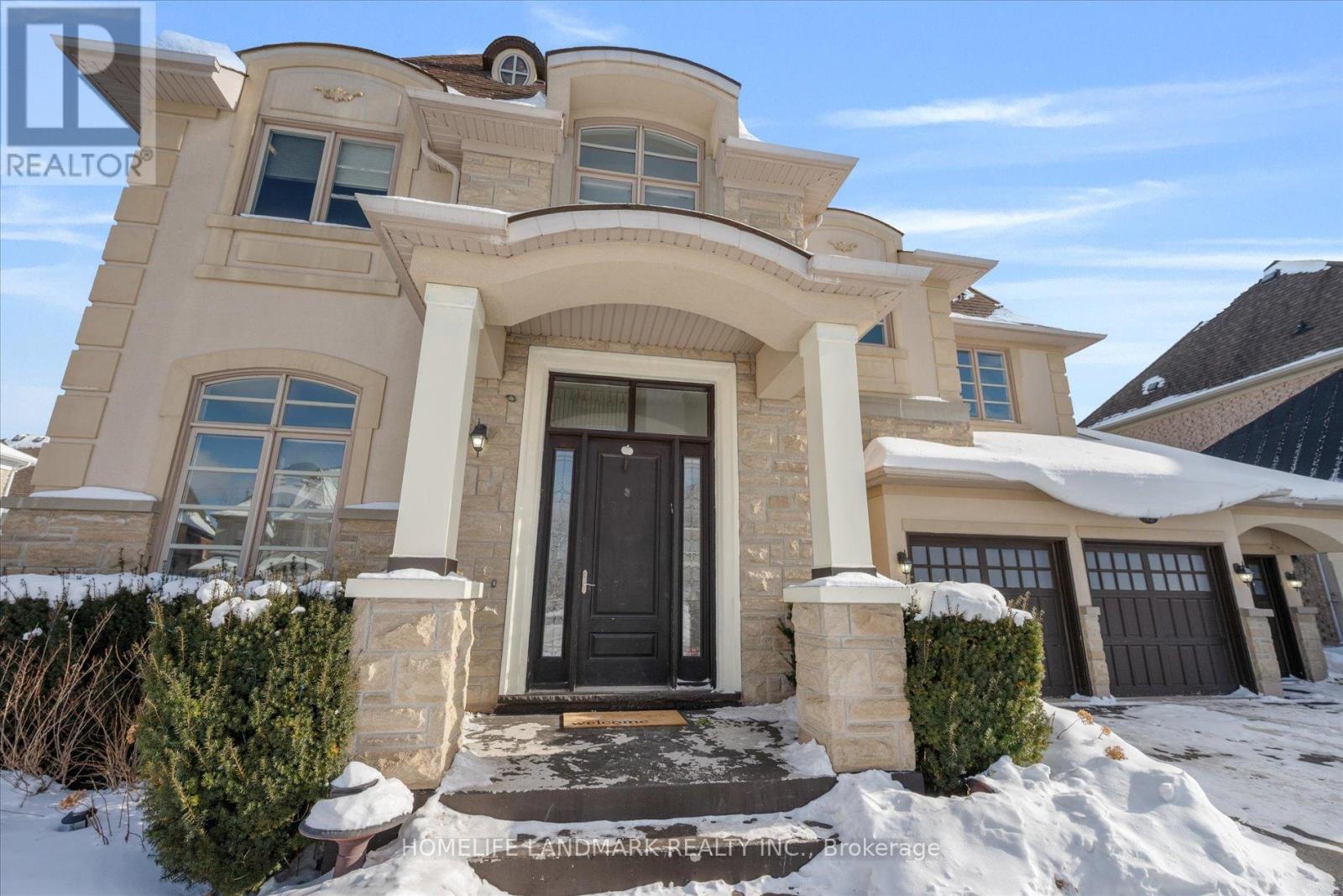 45 Carisbrooke Circle, Aurora (Bayview Southeast), Ontario  L4G 0K4 - Photo 3 - N12760446