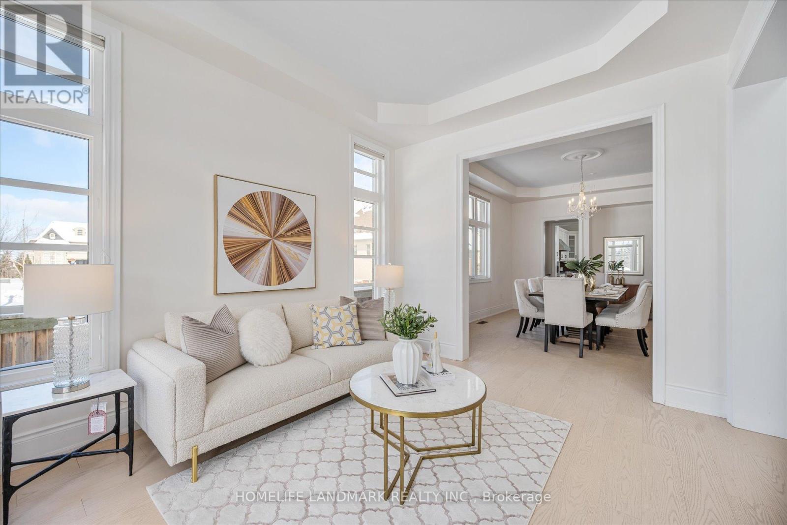 45 Carisbrooke Circle, Aurora (Bayview Southeast), Ontario  L4G 0K4 - Photo 8 - N12760446