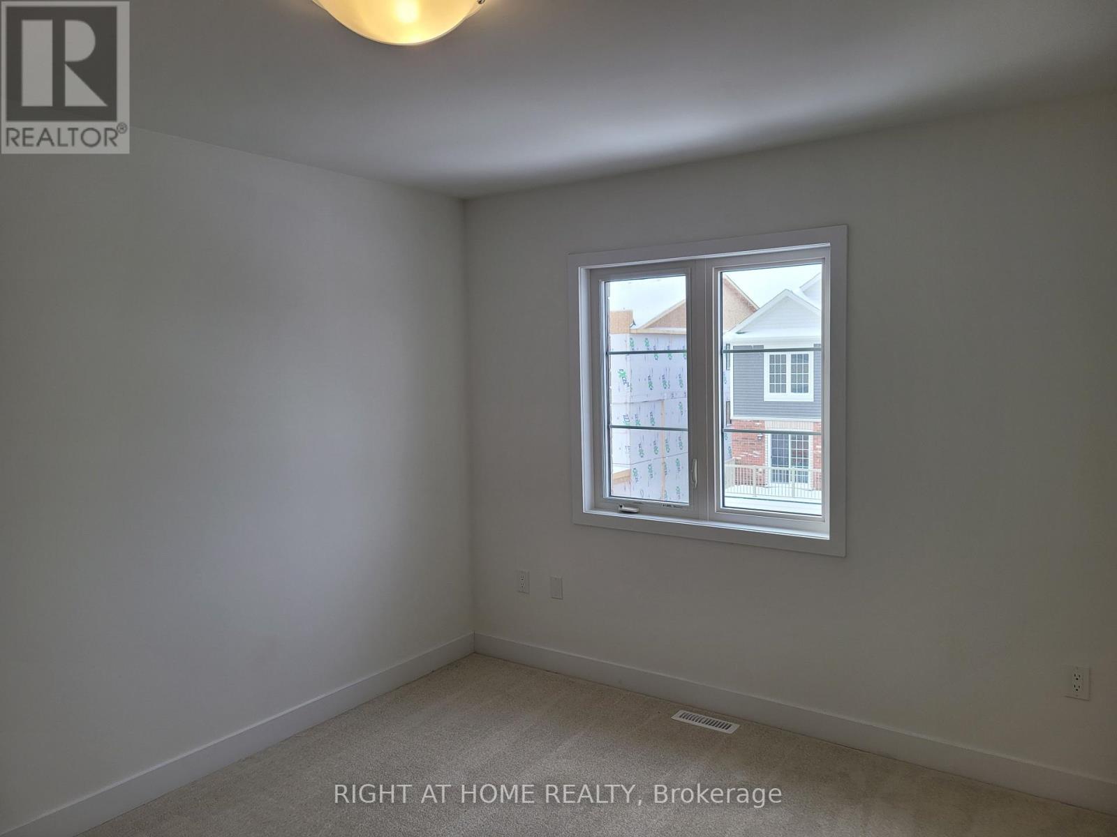 34 Silo Mews, Barrie, Ontario  L9J 0V3 - Photo 38 - S12760430