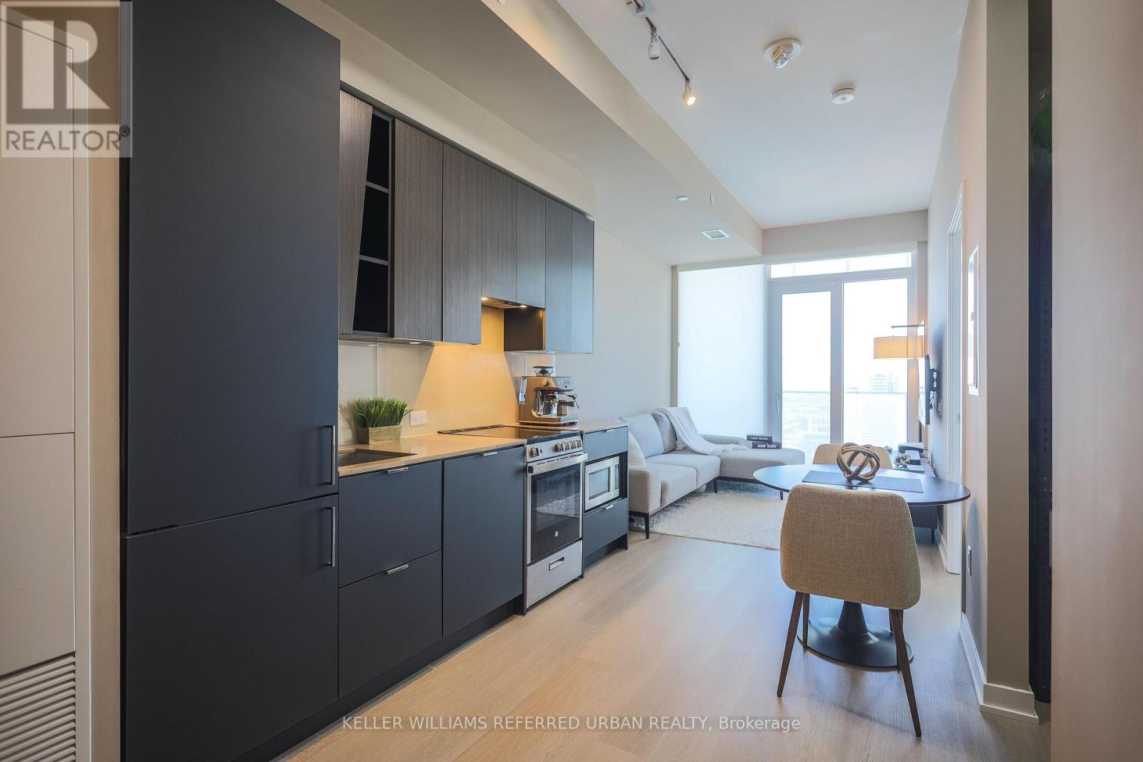 4311 - 3883 Quartz Road, Mississauga (City Centre), Ontario  L5B 0M4 - Photo 9 - W12760480