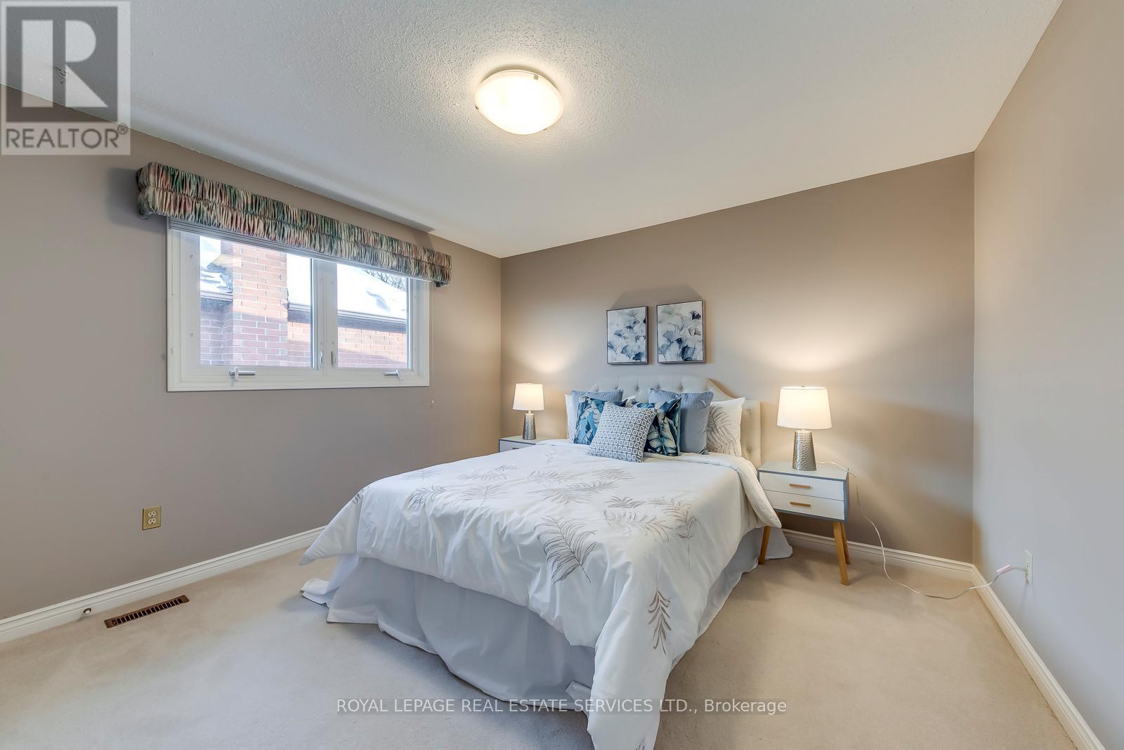 1149 Windrush Drive, Oakville (Ga Glen Abbey), Ontario  L6M 1S9 - Photo 27 - W12760498