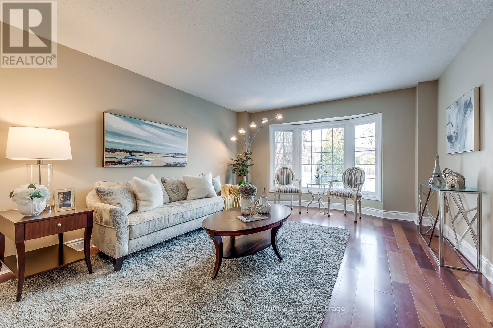 1149 Windrush Drive, Oakville (Ga Glen Abbey), Ontario  L6M 1S9 - Photo 6 - W12760498