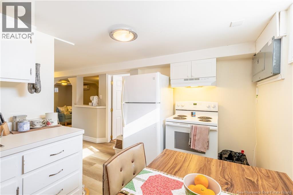 208 Fulton Avenue, Fredericton, New Brunswick  E3G 6B2 - Photo 35 - NB133128