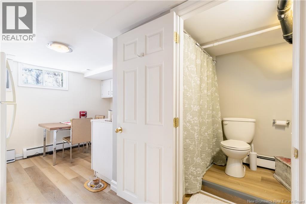 208 Fulton Avenue, Fredericton, New Brunswick  E3G 6B2 - Photo 39 - NB133128