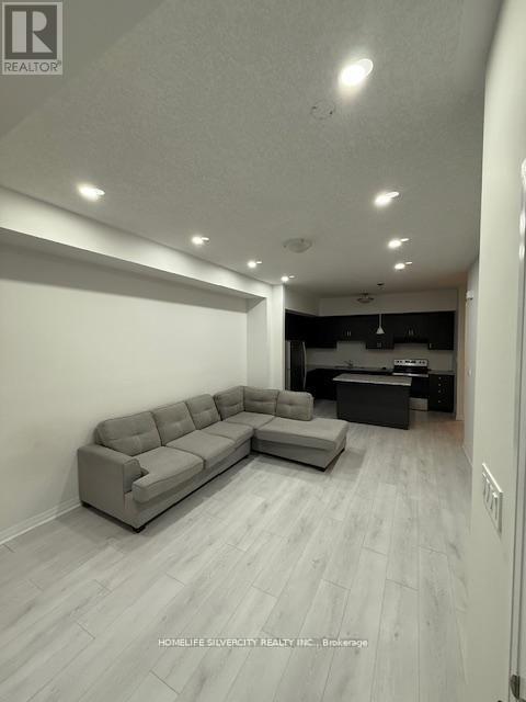 A005 - 25 Isherwood Avenue, Cambridge, Ontario  N1R 0E2 - Photo 5 - X12760428