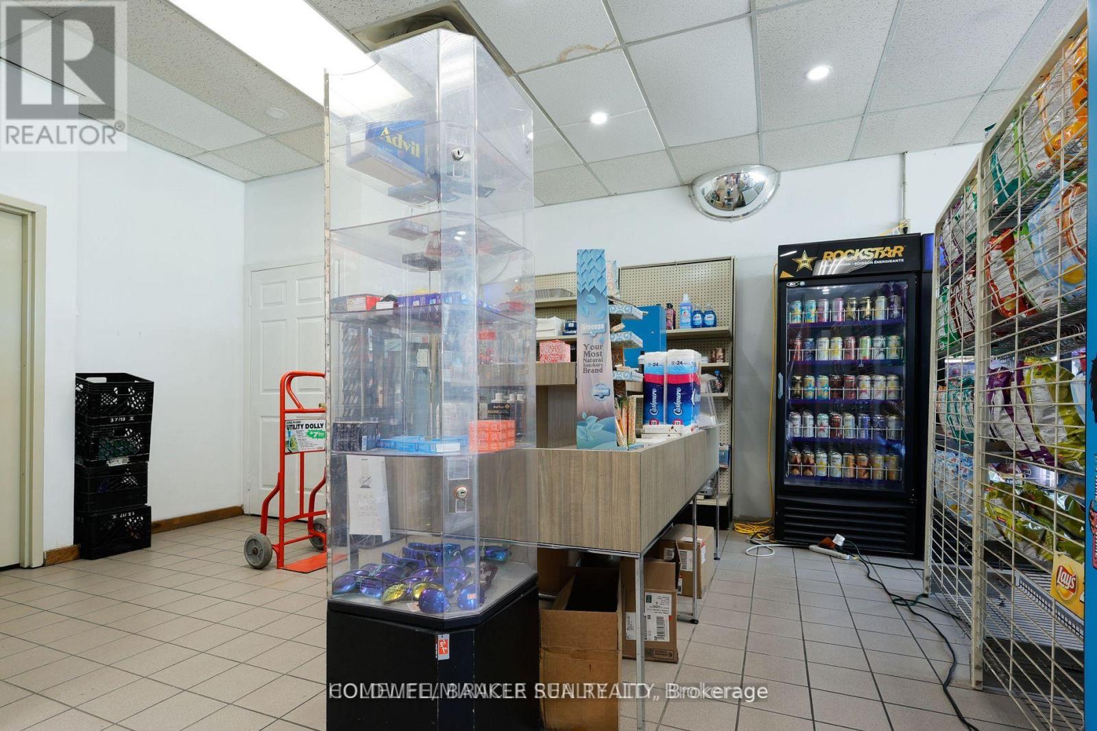 Unit # 2 - 780 Dundas Street, Woodstock (Woodstock - South), Ontario  N4S 1E9 - Photo 15 - X12760432