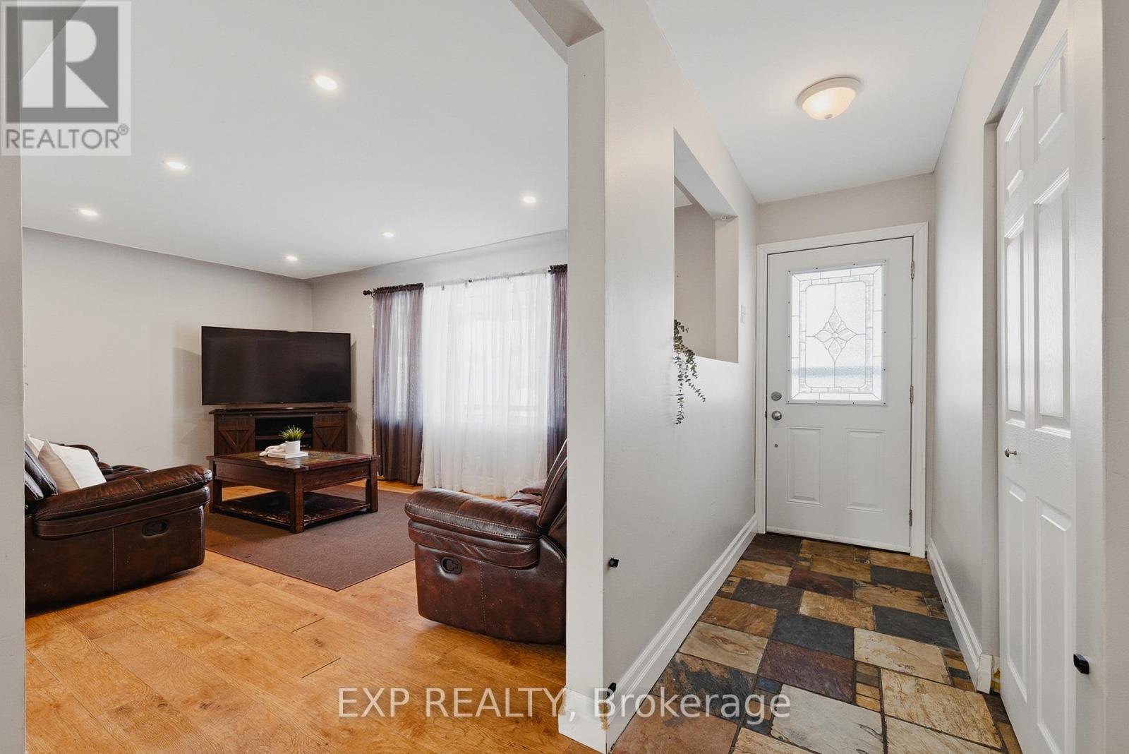 1080 Henry Street, Wellesley, Ontario  N0B 2T0 - Photo 5 - X12760510