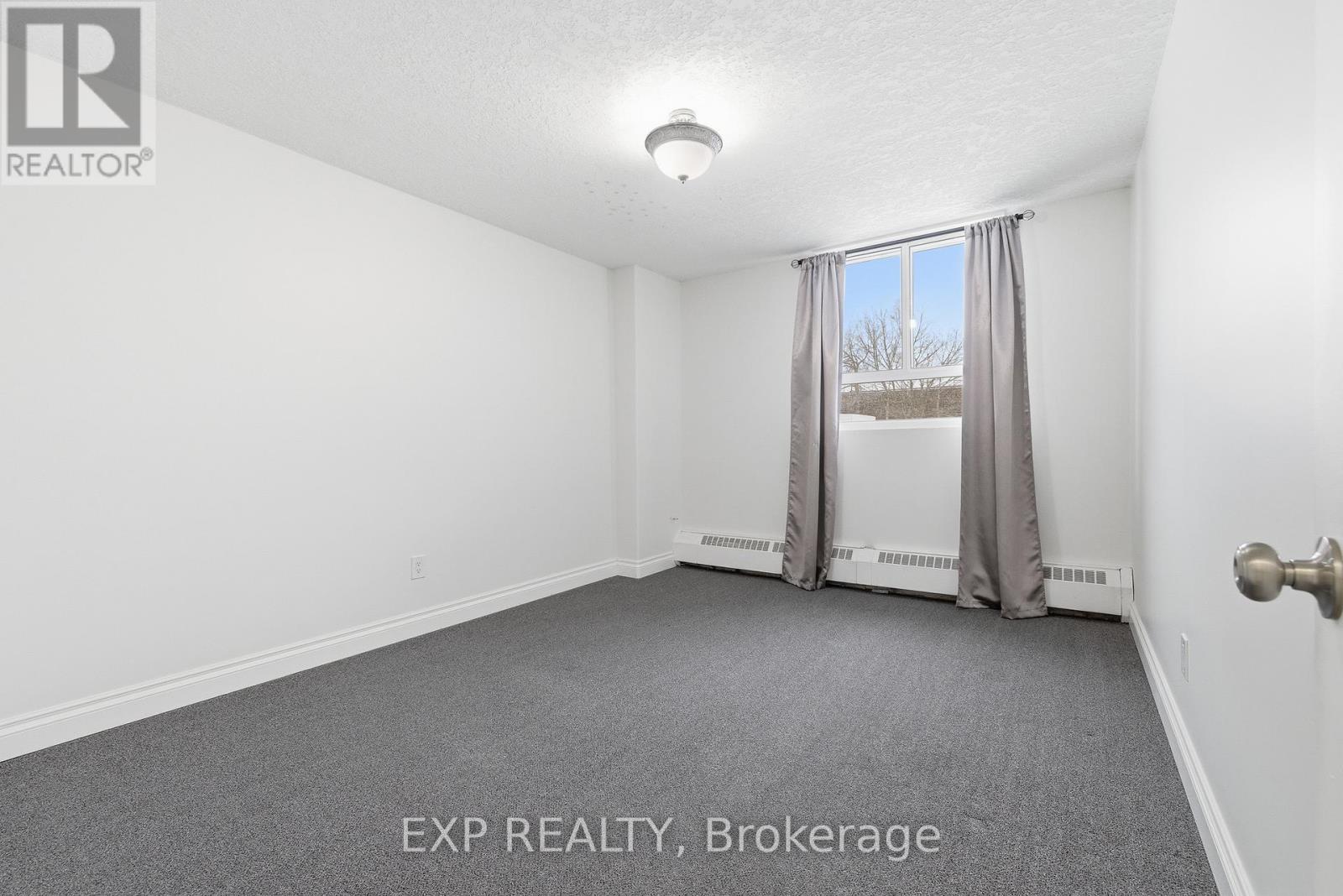 312 - 225 Harvard Place, Waterloo, Ontario  N2J 4H4 - Photo 15 - X12760512