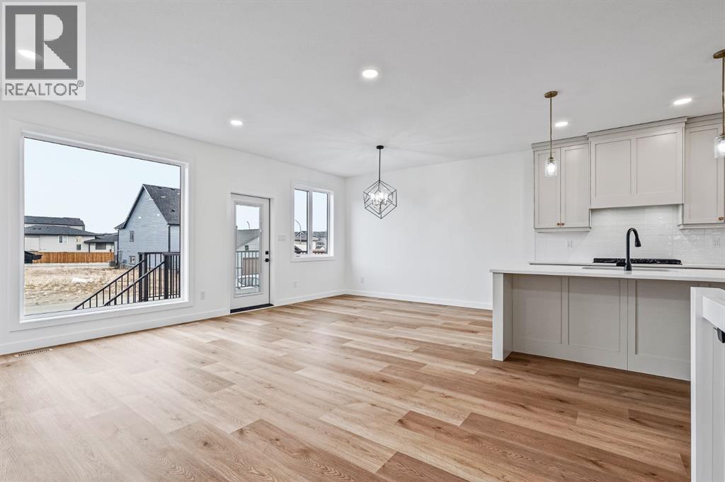 383 Caledonia Boulevard W, Lethbridge, Alberta  T1J 5W2 - Photo 15 - A2284130