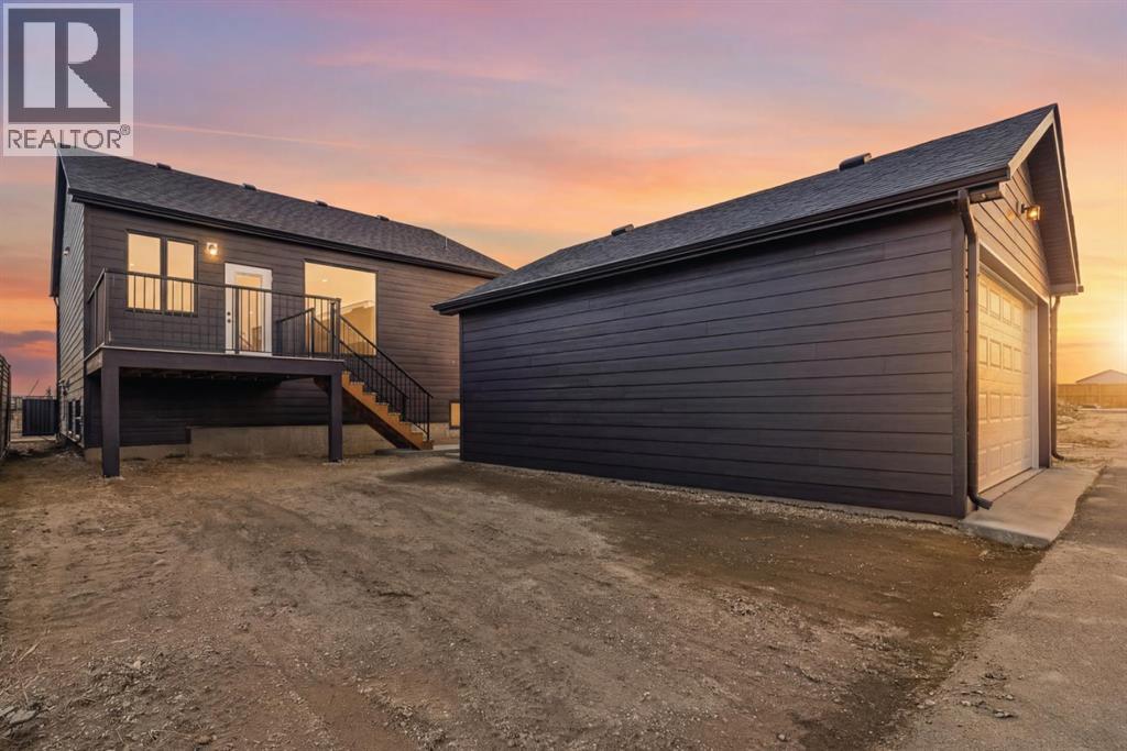 383 Caledonia Boulevard W, Lethbridge, Alberta  T1J 5W2 - Photo 9 - A2284130