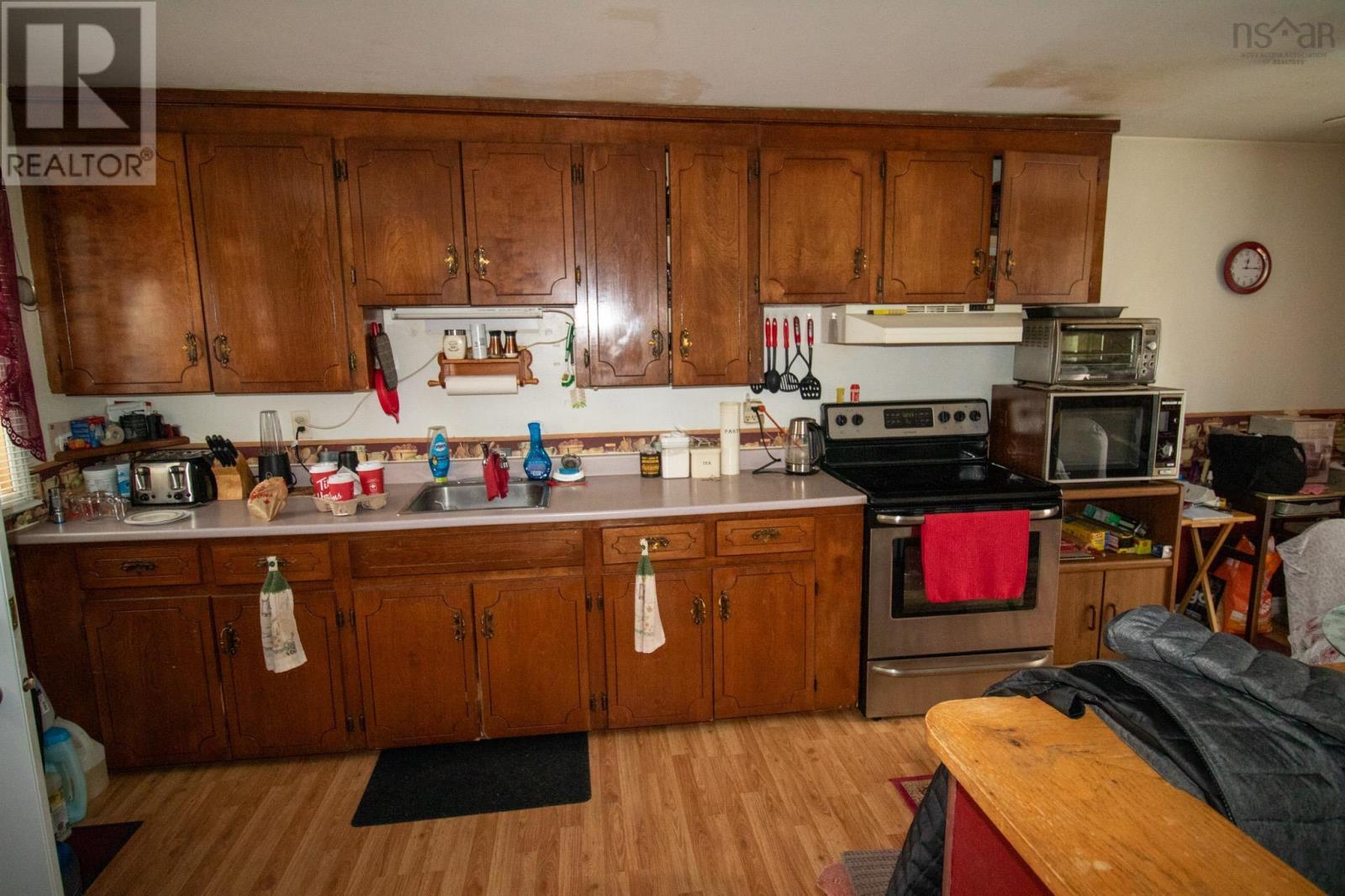 248 East Uniacke Road, Mount Uniacke, Nova Scotia  B0N 1Z0 - Photo 6 - 202602161