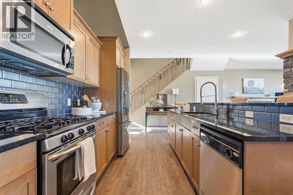 166 Cranridge Terrace Se, Calgary, Alberta  T3M 0H9 - Photo 9 - A2284131