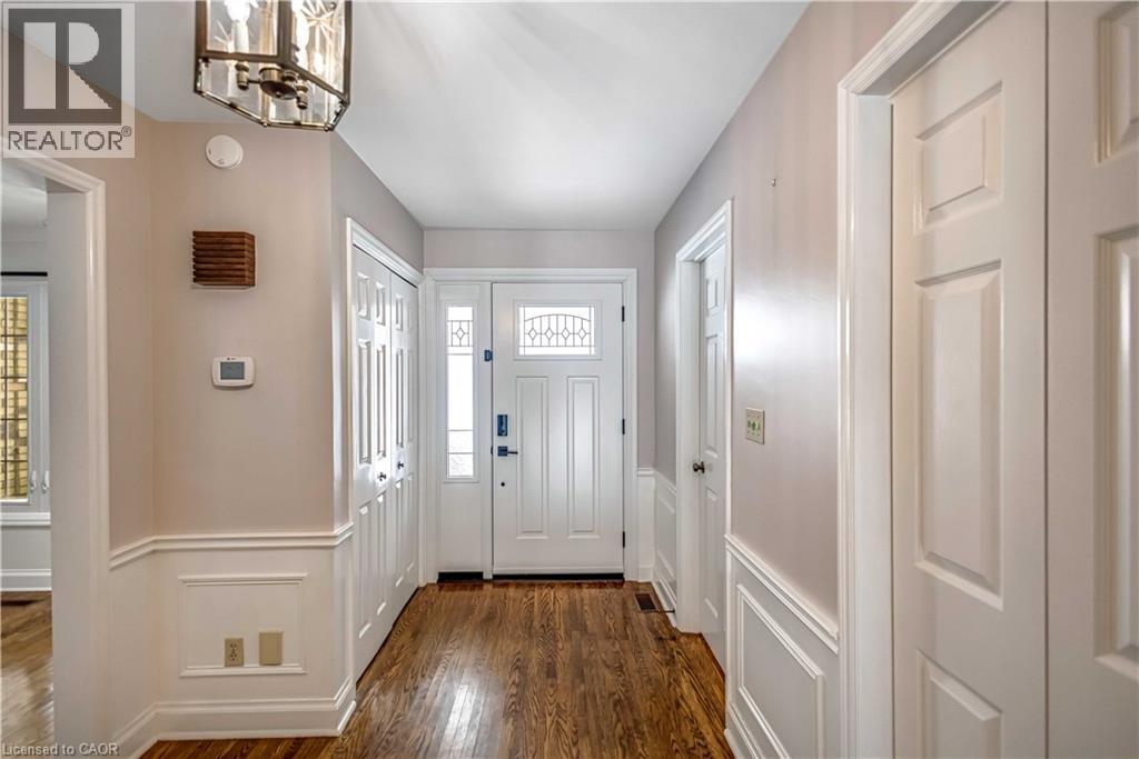 148 Marigold Court, Ancaster, Ontario  L9G 3M3 - Photo 5 - 40802381