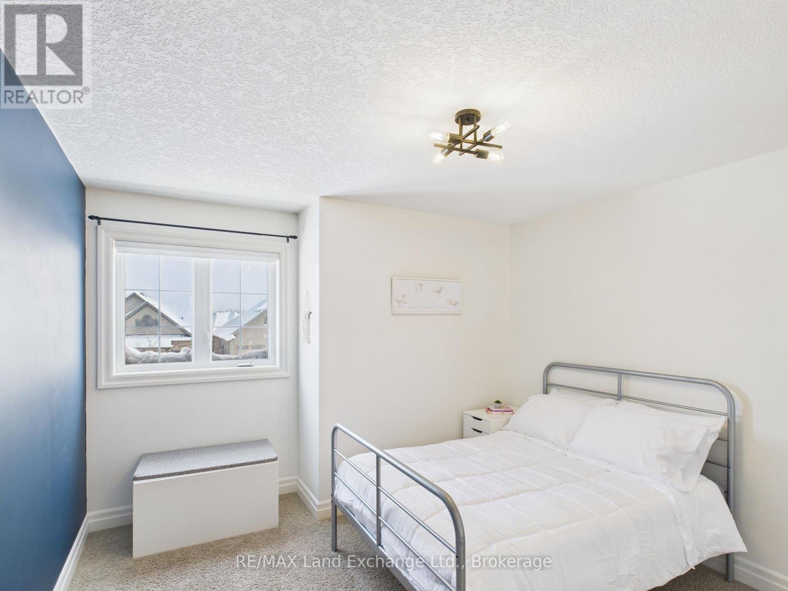 276 Wieck Boulevard, Kincardine, Ontario  N2Z 0A8 - Photo 18 - X12760574