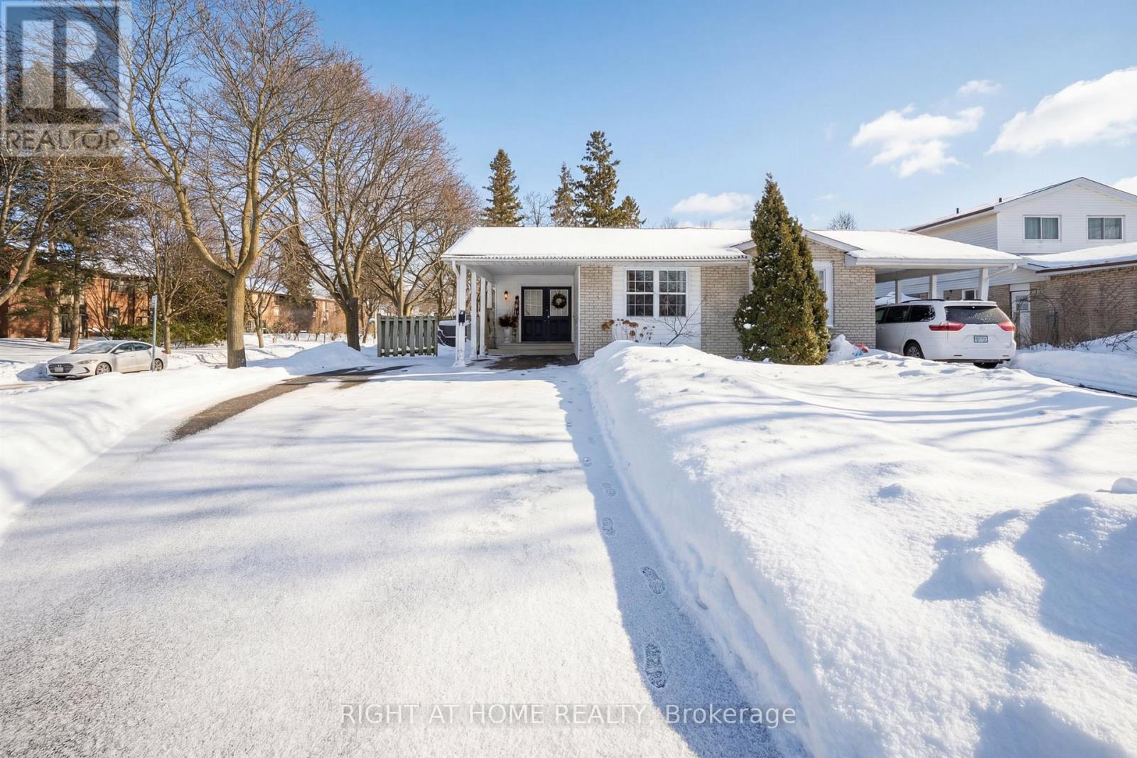 141 GLOVERS ROAD, Oshawa, Ontario