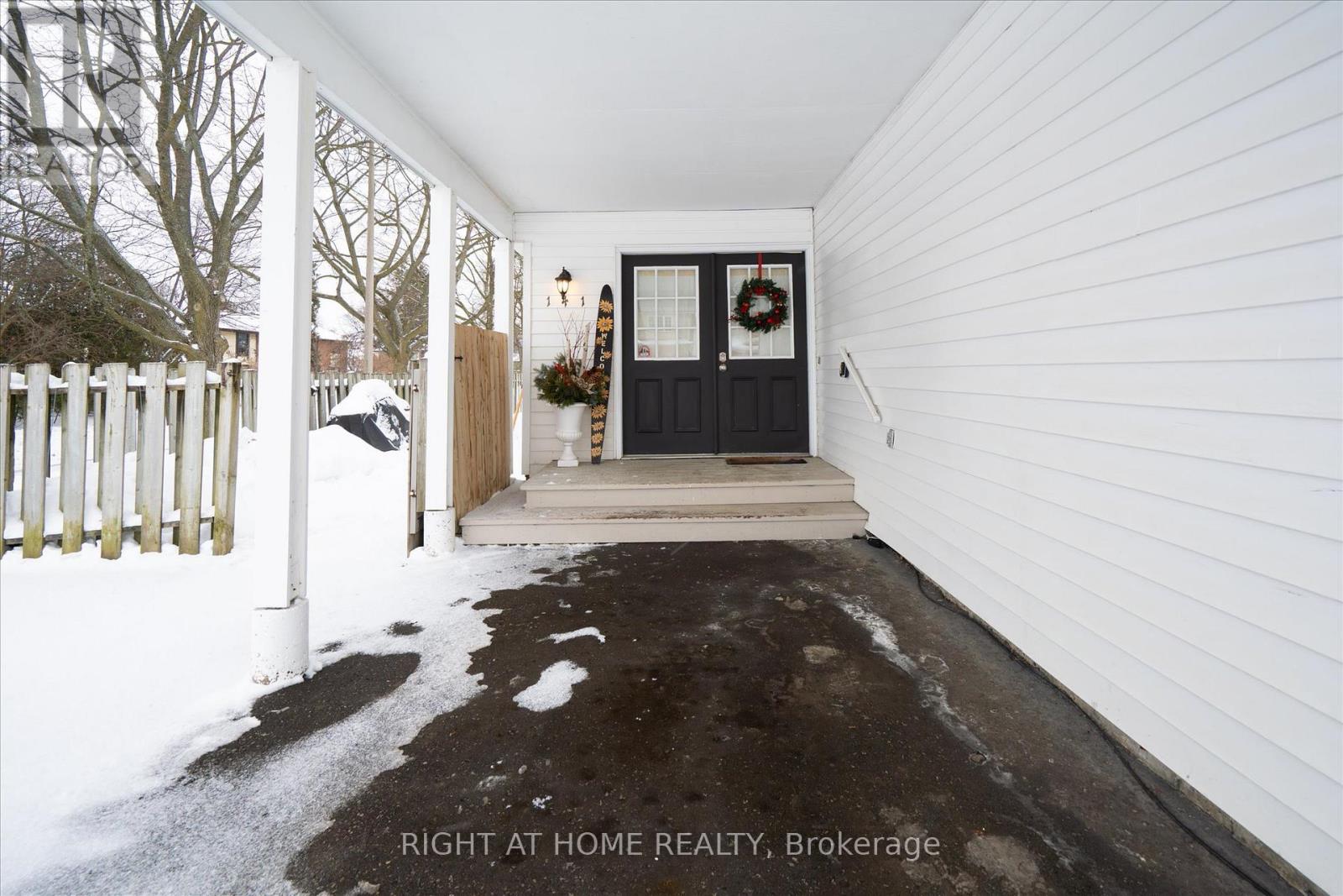 141 Glovers Road, Oshawa, Ontario  L1G 3Y1 - Photo 3 - E12760542