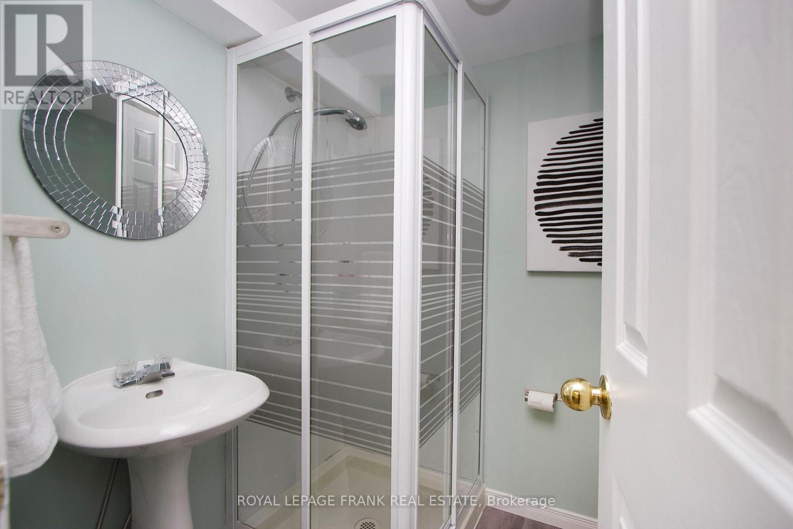 7 Winterberry Drive, Whitby, Ontario  L1R 1Z2 - Photo 39 - E12760554