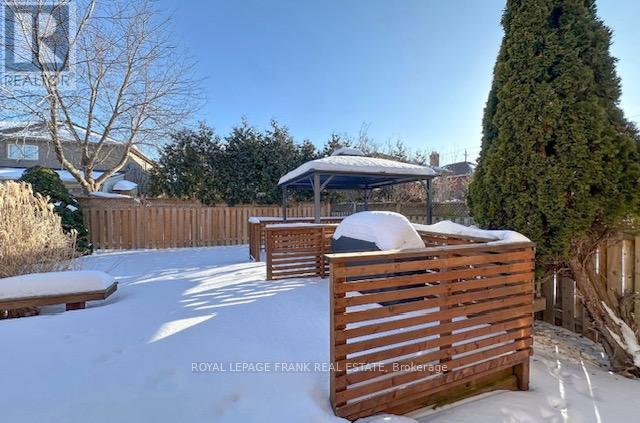 7 Winterberry Drive, Whitby, Ontario  L1R 1Z2 - Photo 44 - E12760554