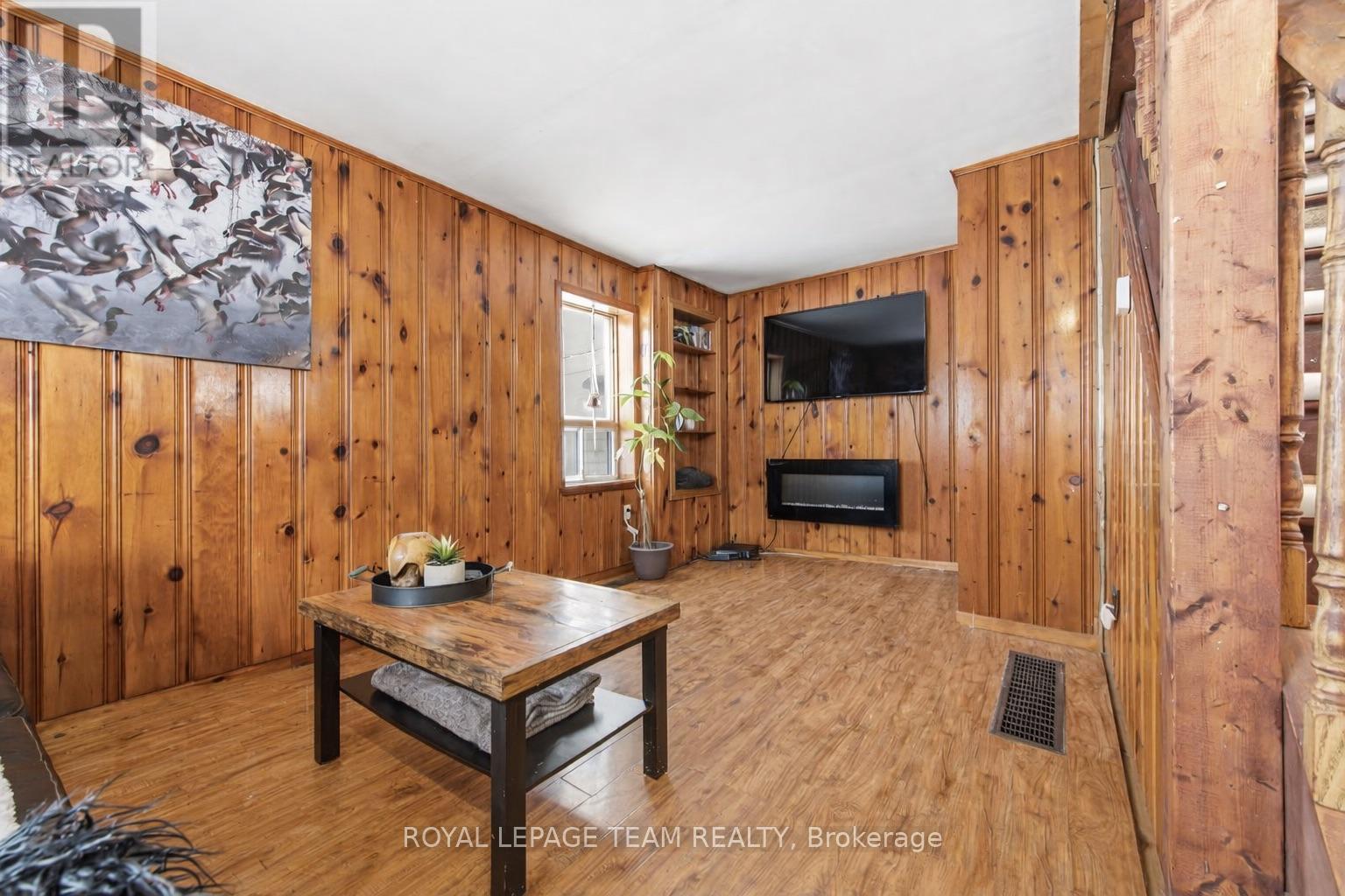 160 Burnstown Road, Mcnab/braeside, Ontario  K0A 3L0 - Photo 21 - X12631212