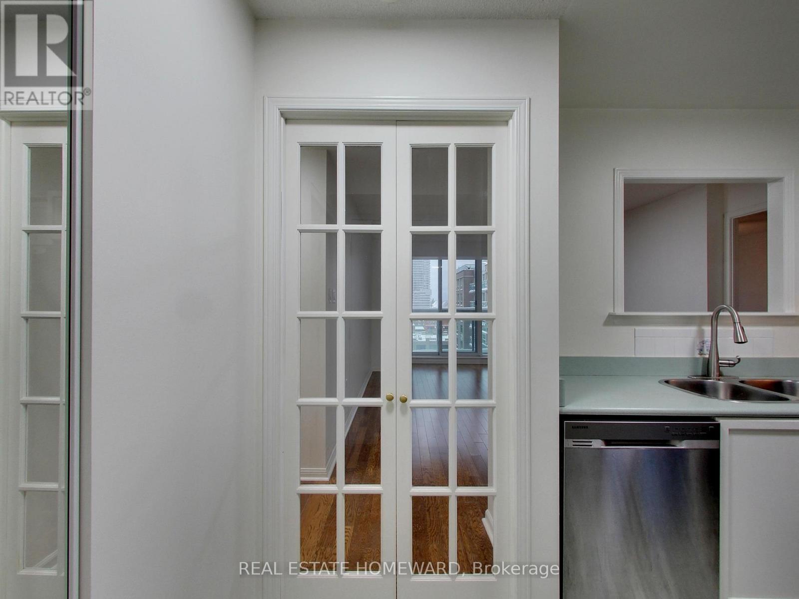 1111 - 109 Front Street E, Toronto, Ontario  M5A 4P7 - Photo 17 - C12760096