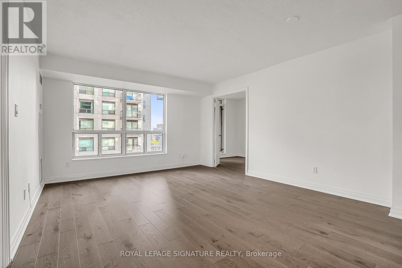 802 - 188 Doris Avenue, Toronto (Willowdale East), Ontario  M2N 6Z5 - Photo 5 - C12760568