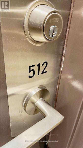 512 - 38 Honeycrisp Crescent N, Vaughan (Vaughan Corporate Centre), Ontario  L4K 0M8 - Photo 6 - N12760556