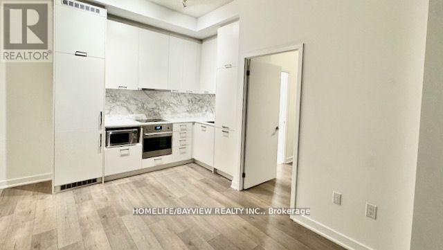 512 - 38 Honeycrisp Crescent N, Vaughan (Vaughan Corporate Centre), Ontario  L4K 0M8 - Photo 9 - N12760556