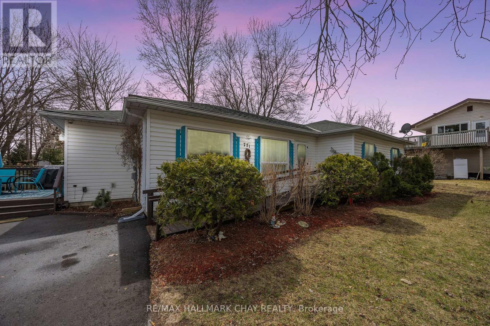 771 ROBERTS ROAD, Innisfil, Ontario