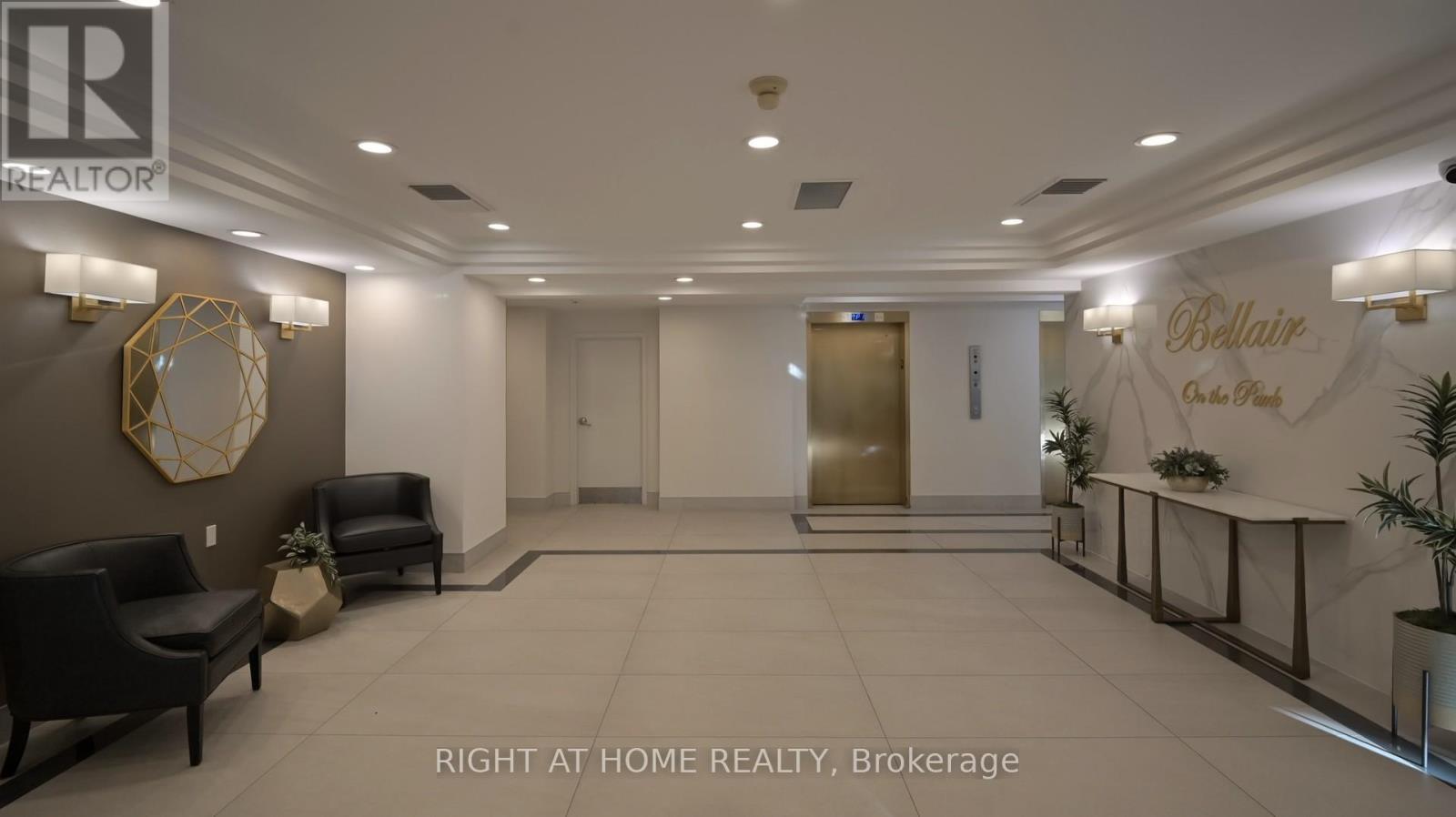 2206 - 22 Hanover Road, Brampton (Queen Street Corridor), Ontario  L6S 5K7 - Photo 10 - W12760578