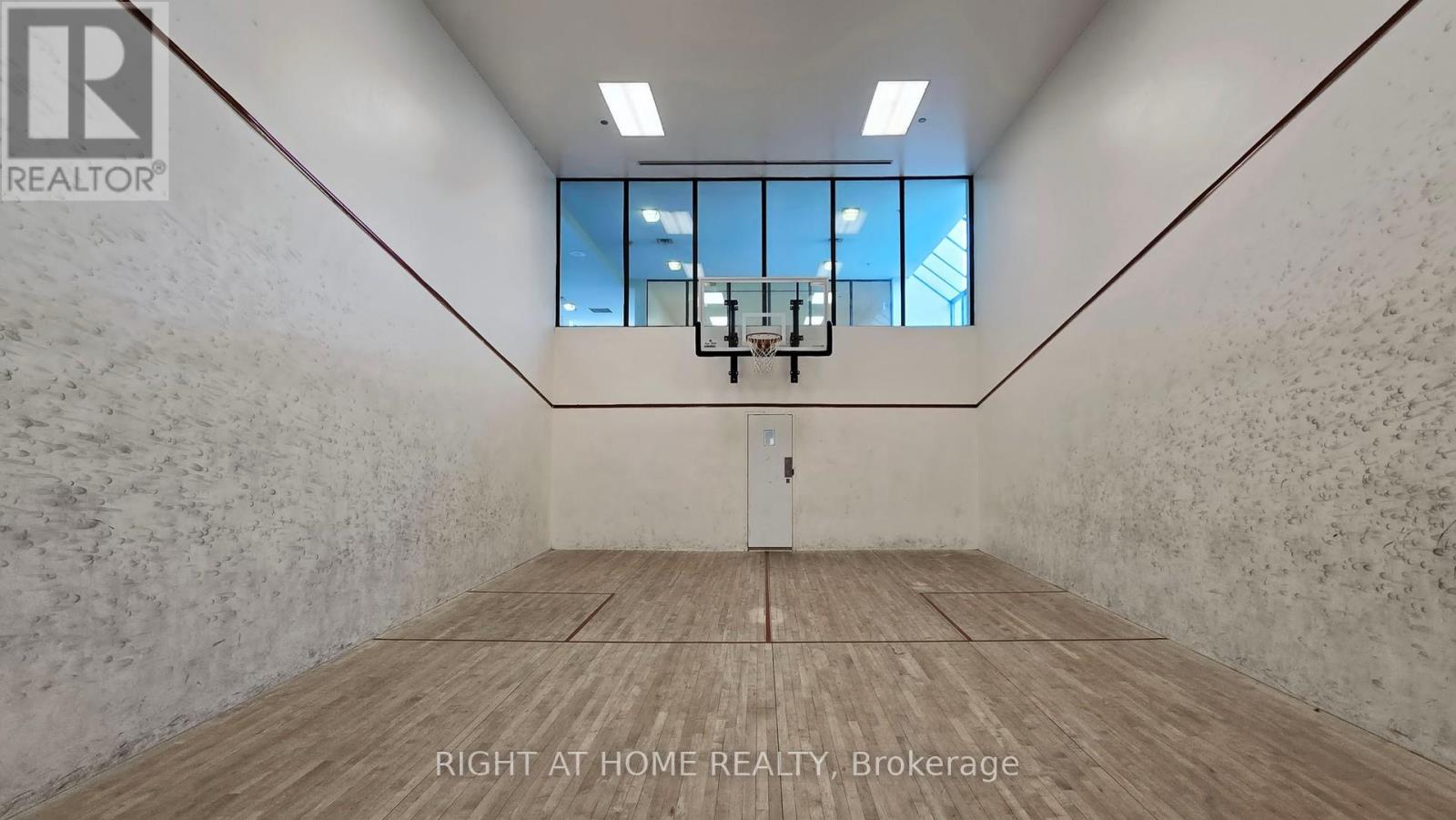 2206 - 22 Hanover Road, Brampton (Queen Street Corridor), Ontario  L6S 5K7 - Photo 40 - W12760578