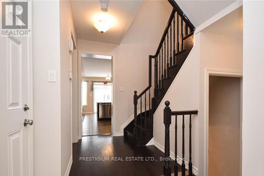 129 Sweetvalley Drive, Ottawa, Ontario  K4A 1A4 - Photo 3 - X12760544