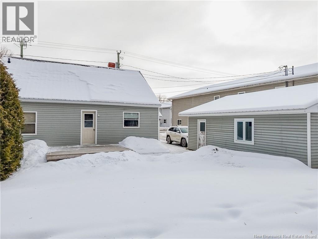 459 Main Street, Woodstock, New Brunswick  E7M 2C1 - Photo 3 - NB132250