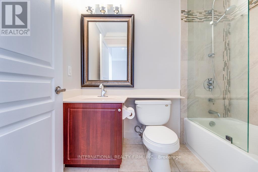 Ph09 - 350 Red Maple Road, Richmond Hill, Ontario  L4C 0T5 - Photo 12 - N12760396