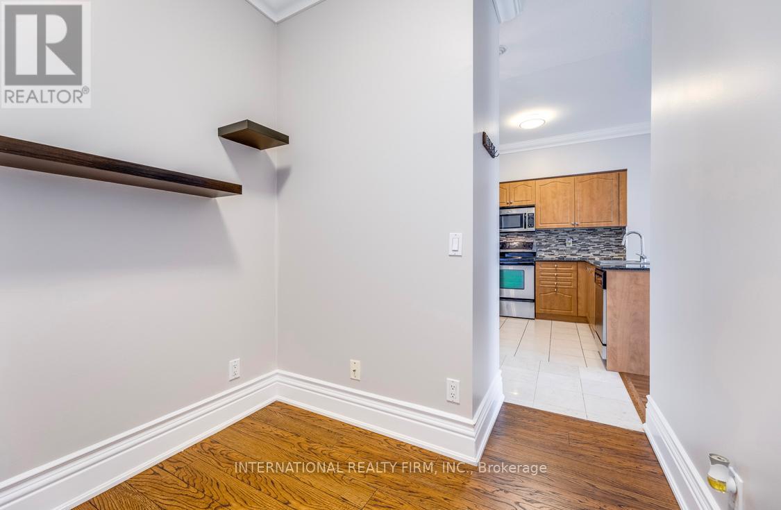 Ph09 - 350 Red Maple Road, Richmond Hill, Ontario  L4C 0T5 - Photo 11 - N12760396