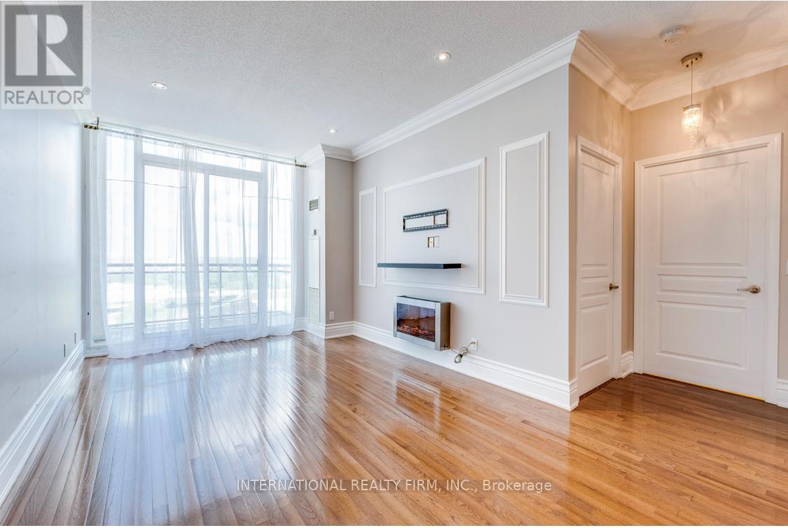 Ph09 - 350 Red Maple Road, Richmond Hill, Ontario  L4C 0T5 - Photo 17 - N12760396