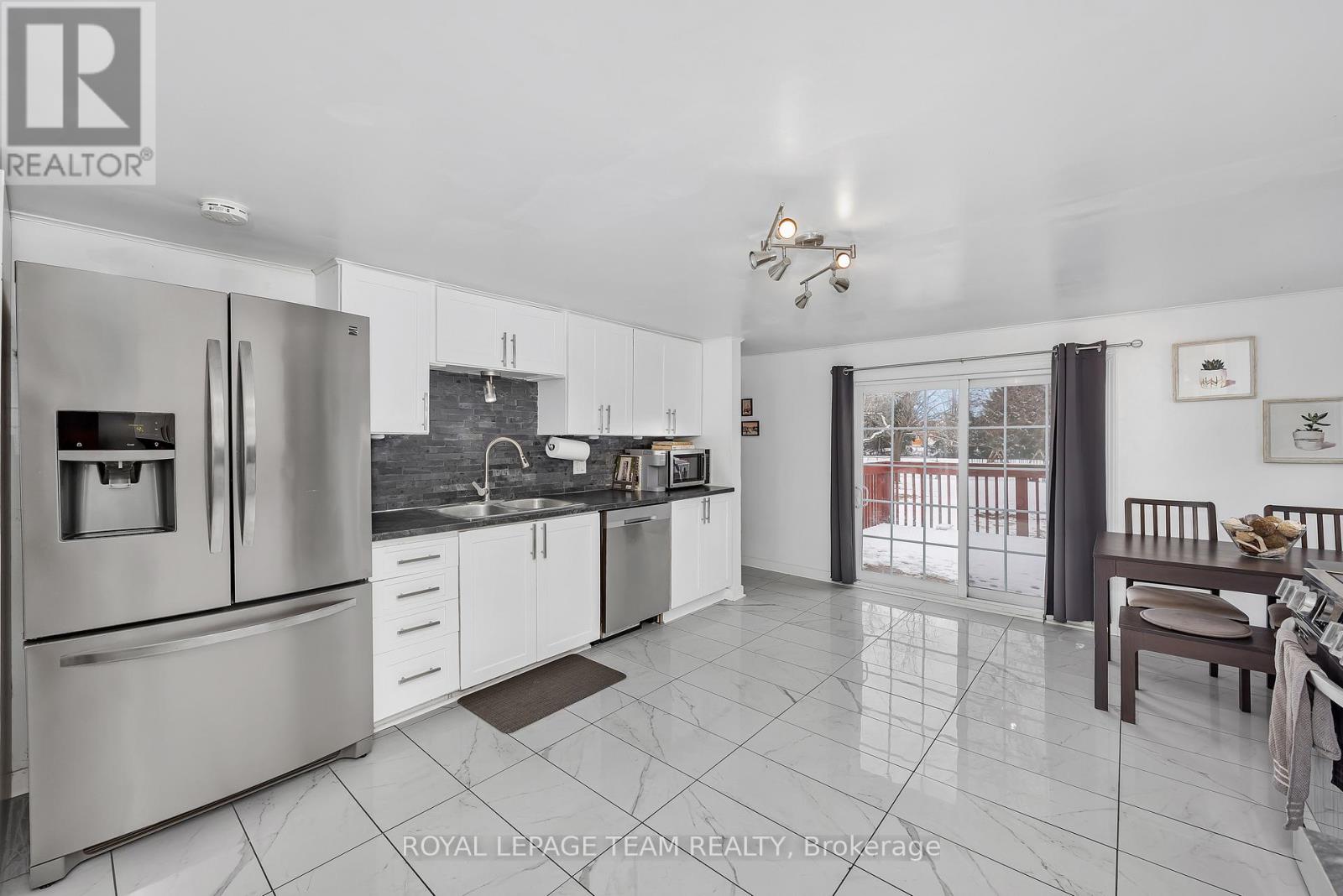 4691 County Rd 10, The Nation, Ontario  K7S 3G9 - Photo 10 - X12600566