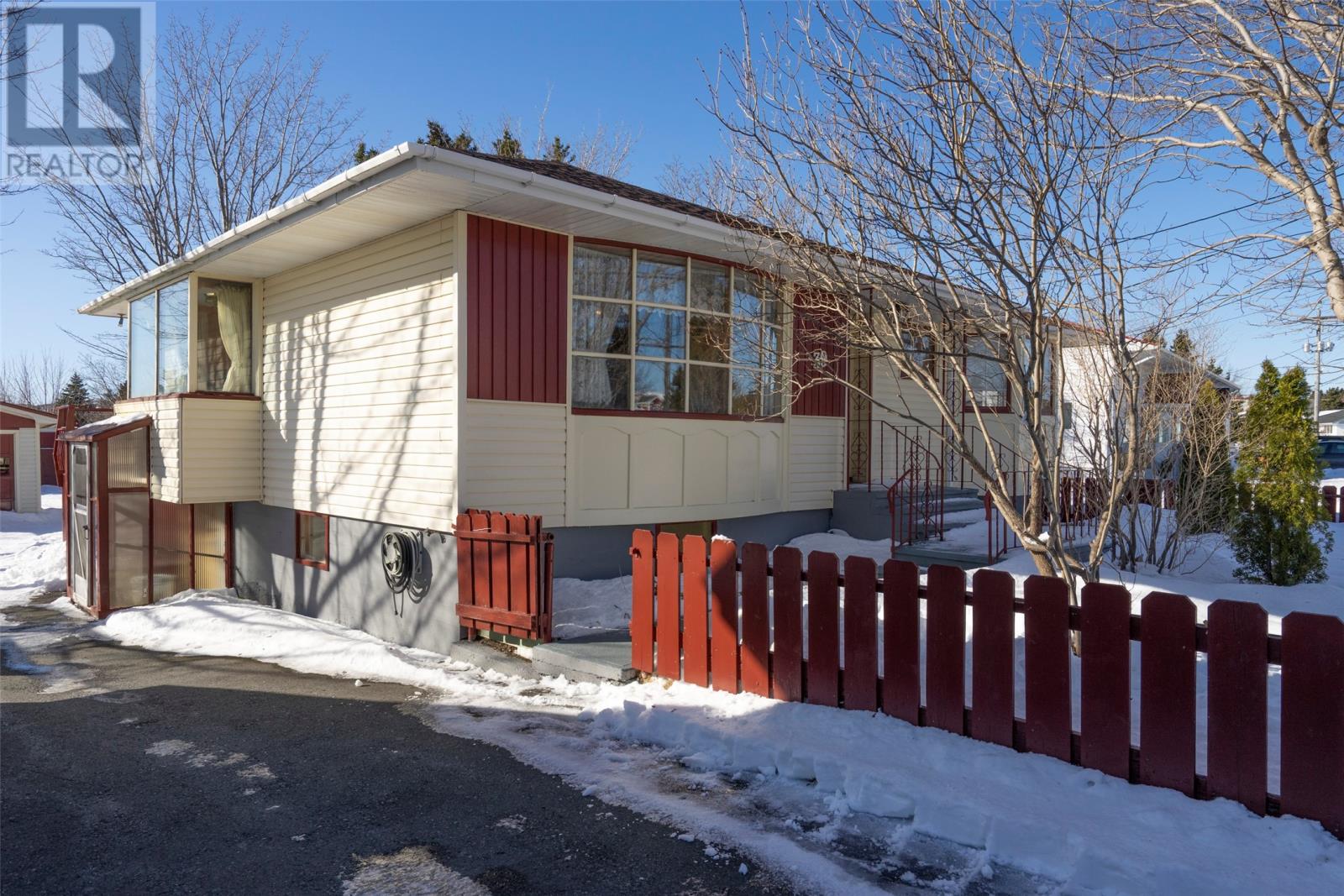 39 Cross Road, Bay Roberts, Newfoundland & Labrador