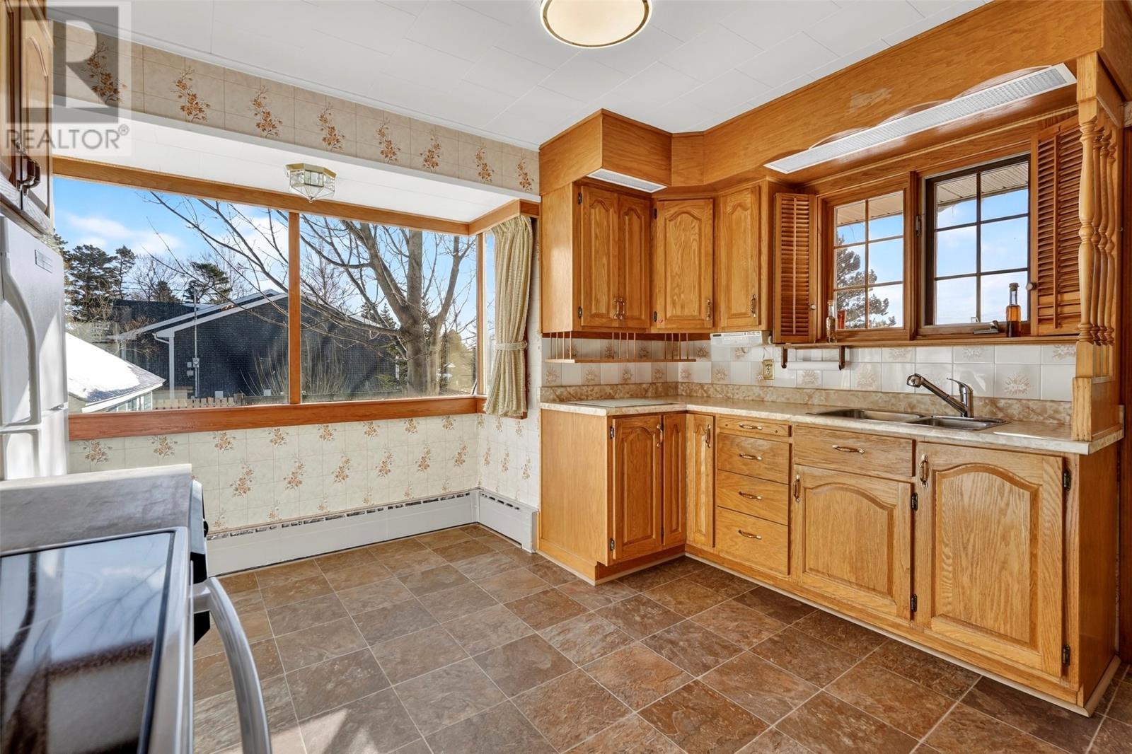 39 Cross Road, Bay Roberts, Newfoundland & Labrador  A0A 1G0 - Photo 11 - 1294305