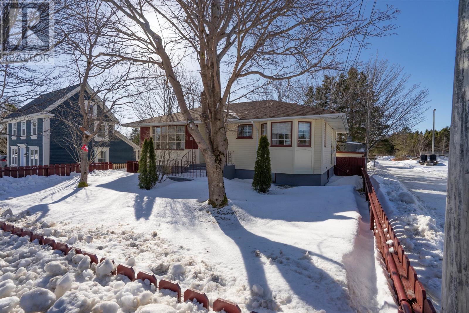 39 Cross Road, Bay Roberts, Newfoundland & Labrador  A0A 1G0 - Photo 5 - 1294305