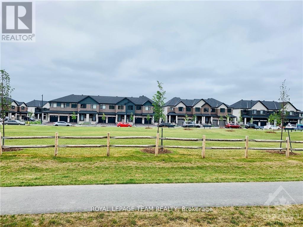 110 Kyanite Lane, Ottawa, Ontario  K2J 7B5 - Photo 2 - X12760594