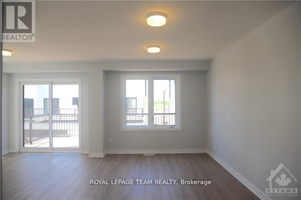 110 Kyanite Lane, Ottawa, Ontario  K2J 7B5 - Photo 8 - X12760594